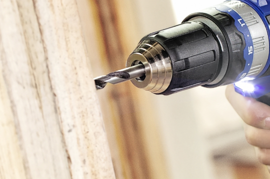 君润宜保 中国出口企业放言，这个千亿制造业不会回流美国 | 海斌访谈