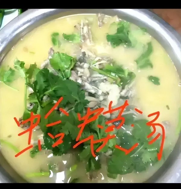 荆叶优配 代理律师谈“餐饮店因蛤蟆汤视频被拟罚45万元”：不予处罚决定书迟到两个月，不排除后补可能性